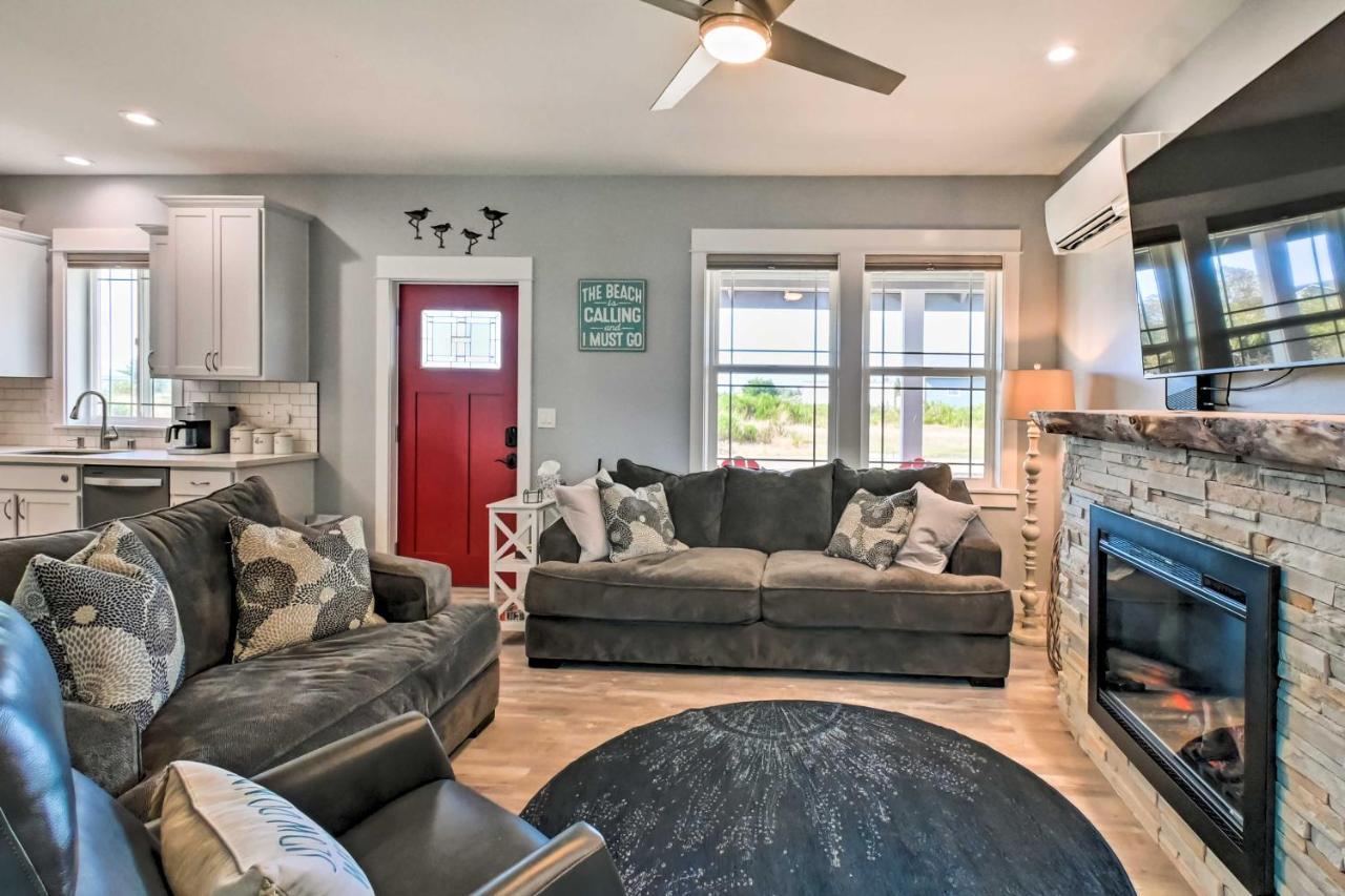 Ocean Shores Getaway With Fireplace And Hot Tub! 외부 사진