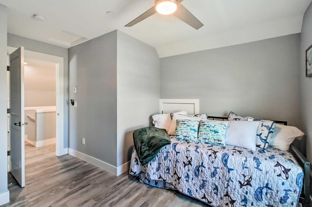 Ocean Shores Getaway With Fireplace And Hot Tub! 외부 사진